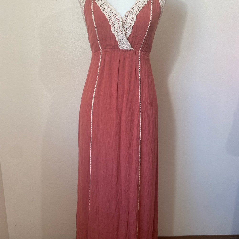 ILLA ILLA Dusty pink maxi dress